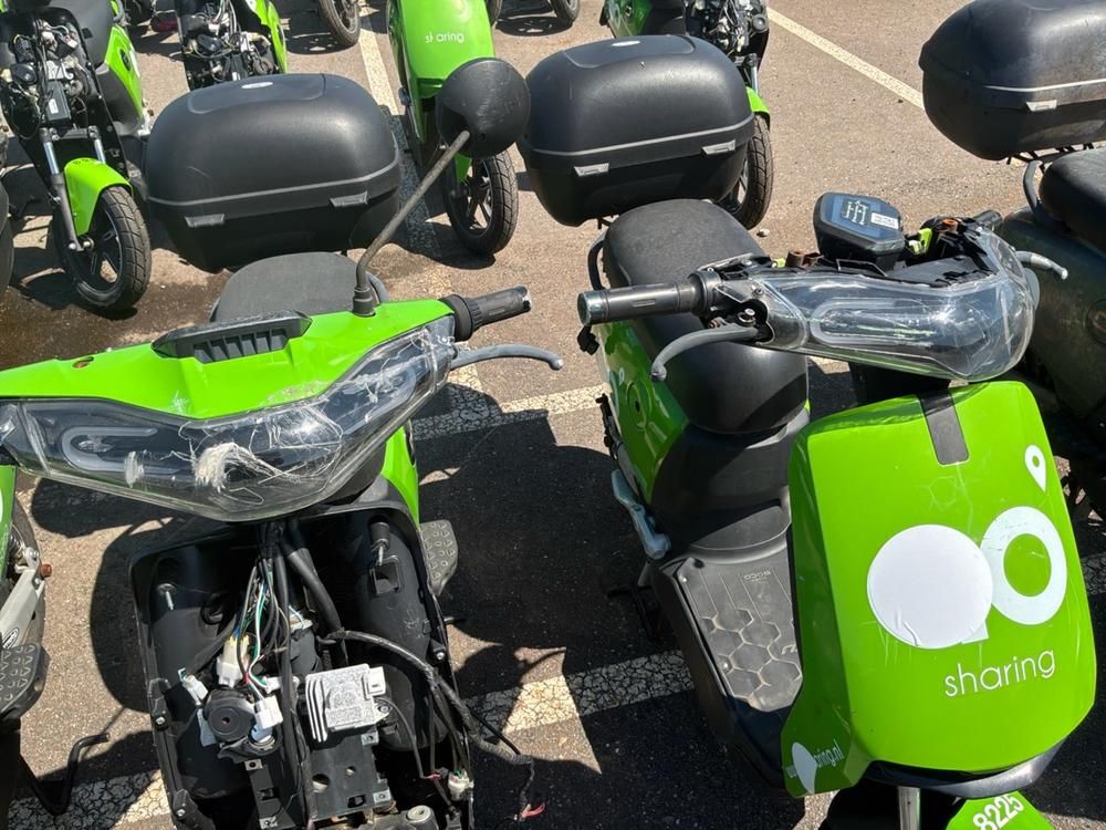 Super SOCO CUx electric salvage scooters (5x)