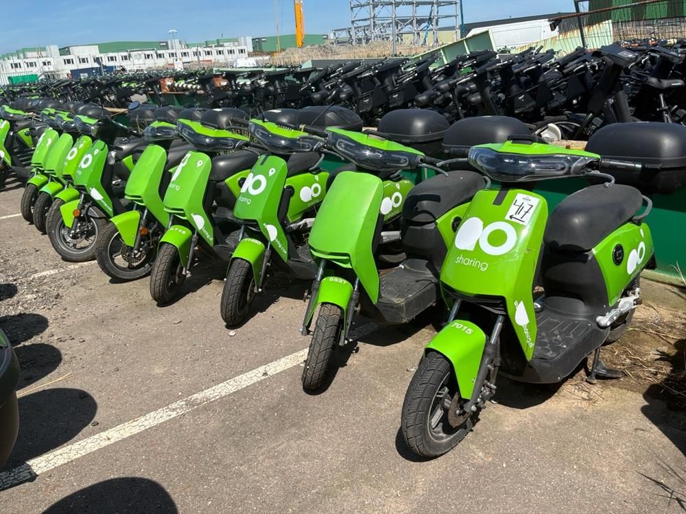 Super SOCO CUx electric fixer upper scooters (10x)