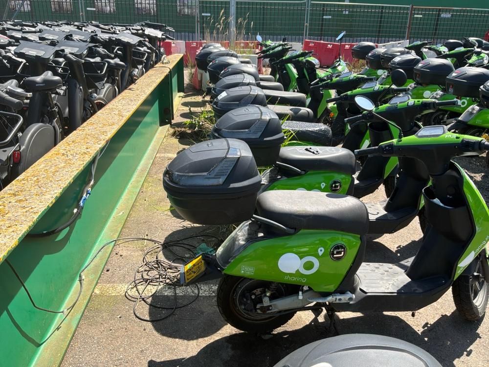 Super SOCO CUx electric fixer upper scooters (10x)