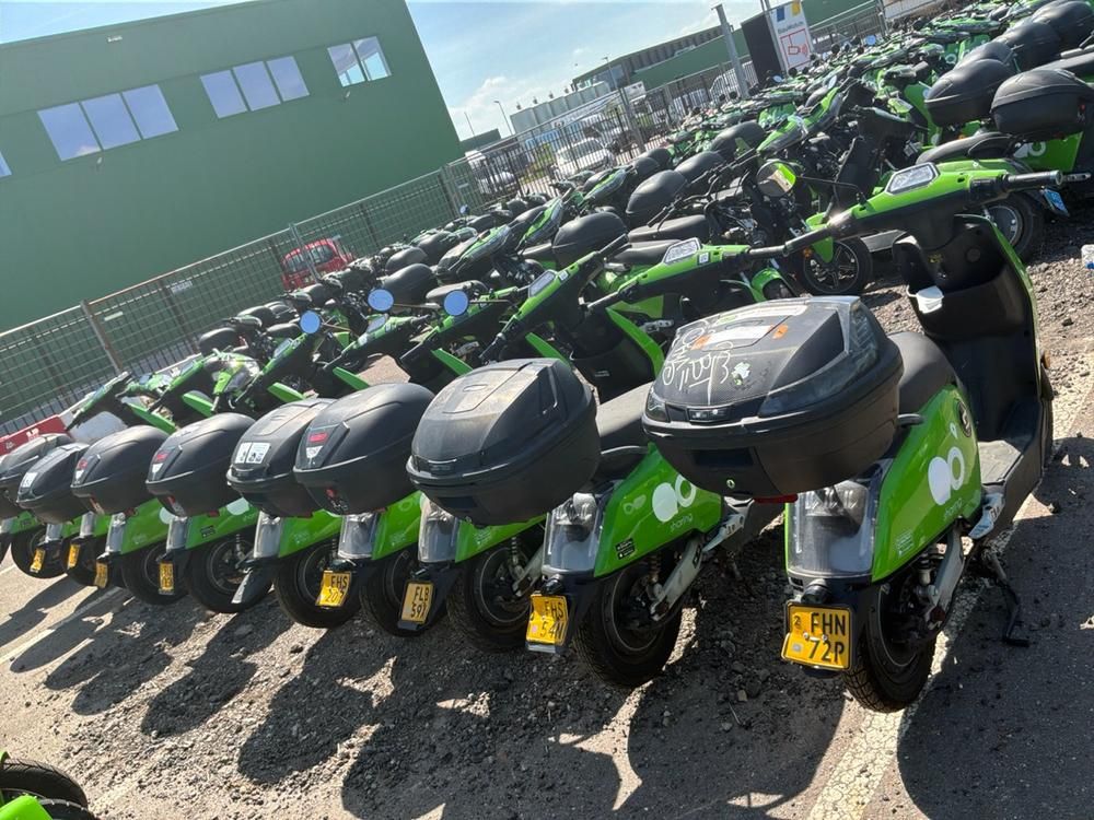 Super SOCO CUx electric fixer upper scooters (10x)