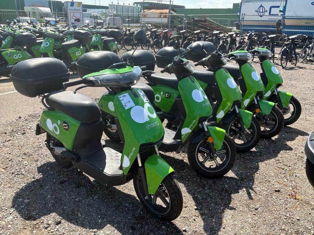 Super SOCO CUx electric fixer upper scooters (5x)