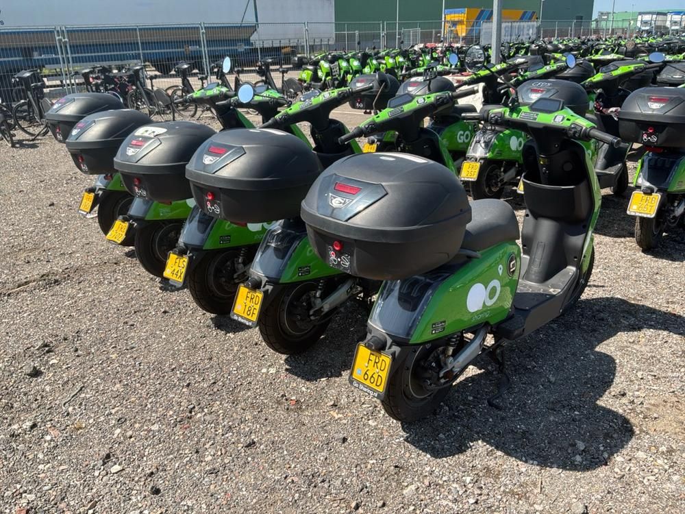 Super SOCO CUx electric fixer upper scooters (5x)