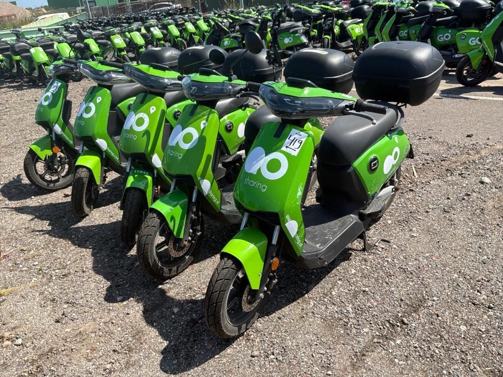 Super SOCO CUx electric fixer upper scooters (5x)