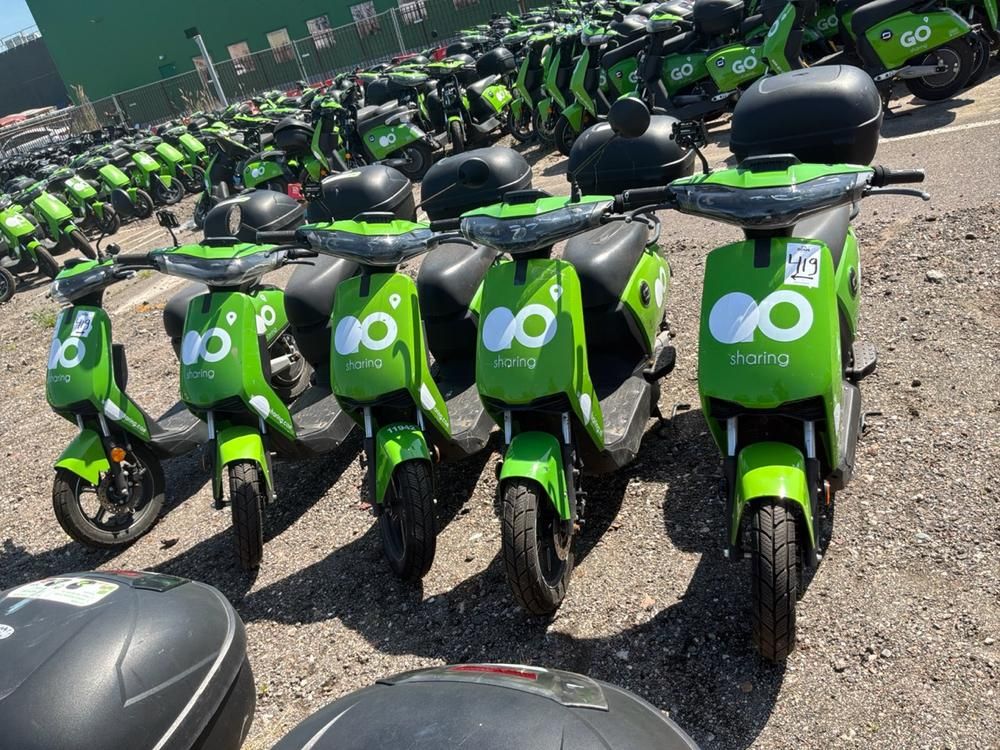 Super SOCO CUx electric fixer upper scooters (5x)