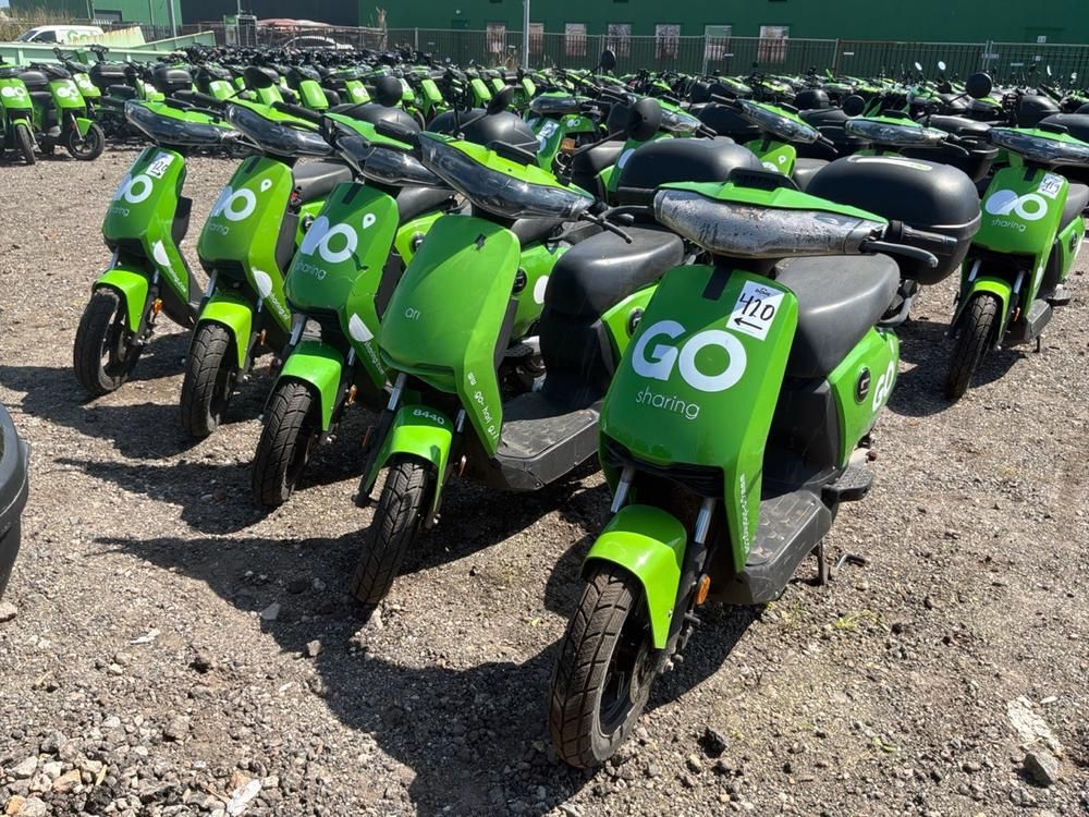 Super SOCO CUx electric fixer upper scooters (5x)