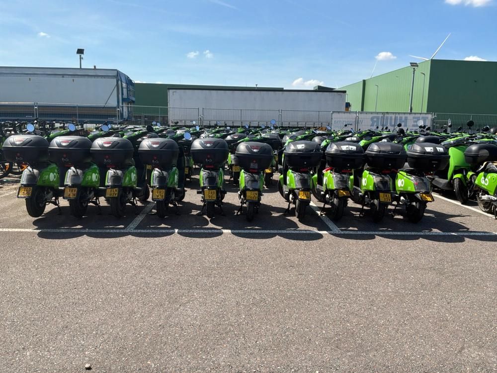 Super SOCO CUx electric fixer upper scooters (10x)