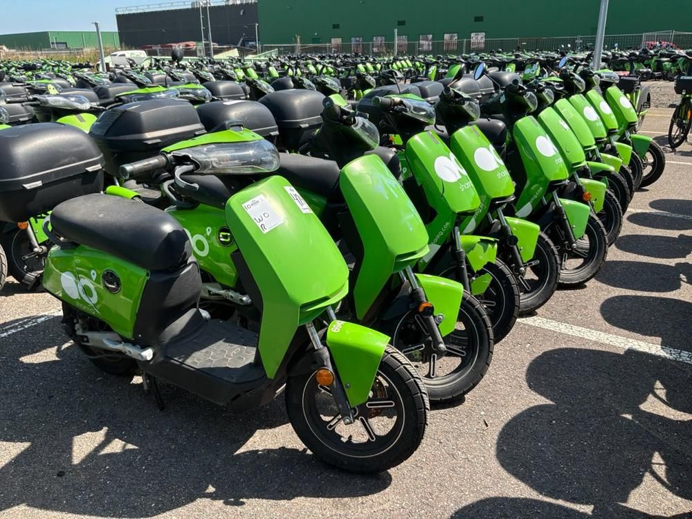 Super SOCO CUx electric fixer upper scooters (10x)