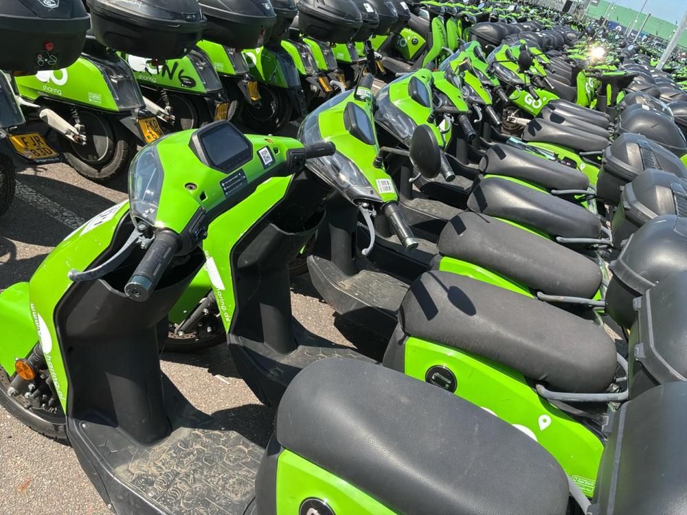 Super SOCO CUx electric fixer upper scooters (10x)