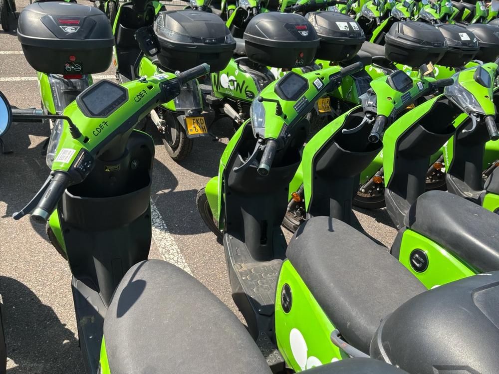 Super SOCO CUx electric fixer upper scooters (10x)