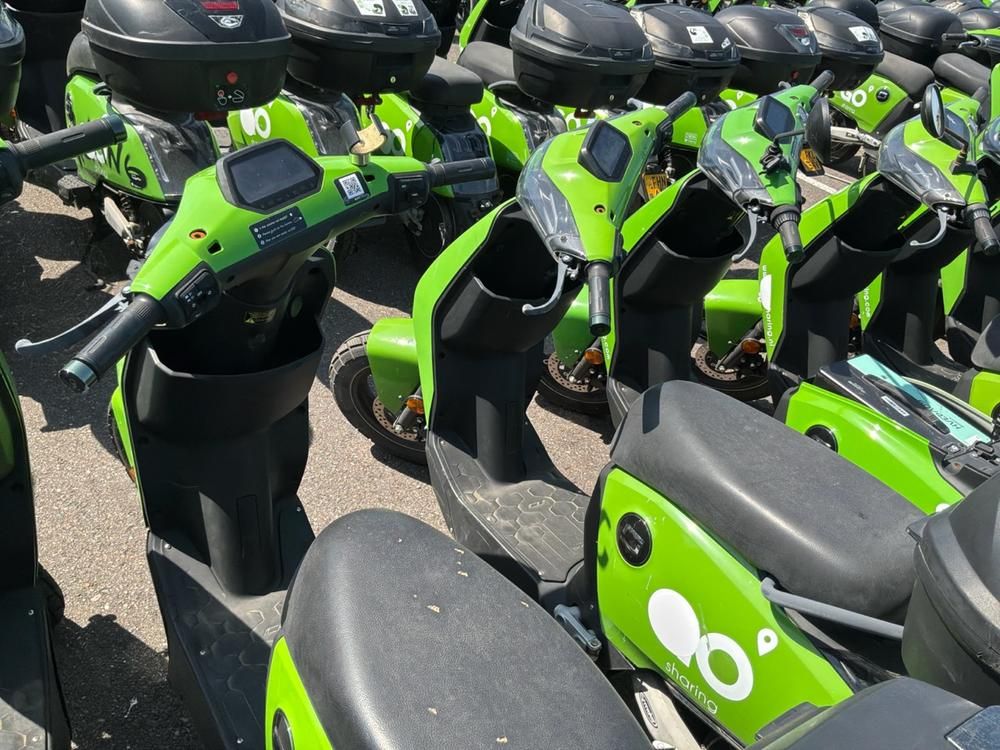 Super SOCO CUx electric fixer upper scooters (10x)
