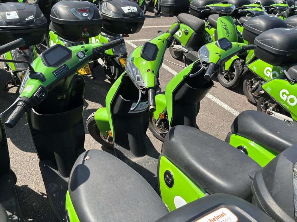 Super SOCO CUx electric fixer upper scooters (10x)