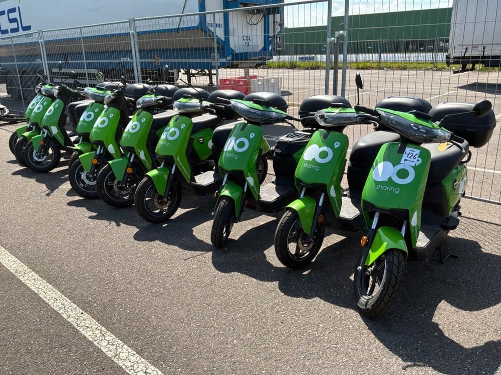 Super SOCO CUx electric fixer upper scooters (10x)