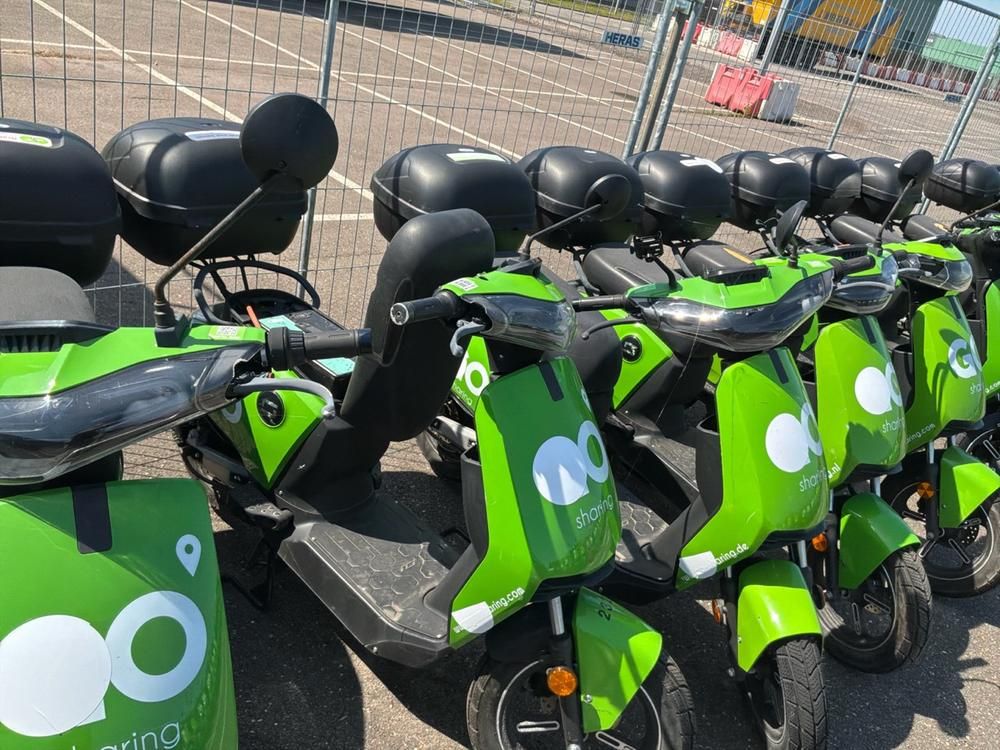 Super SOCO CUx electric fixer upper scooters (10x)