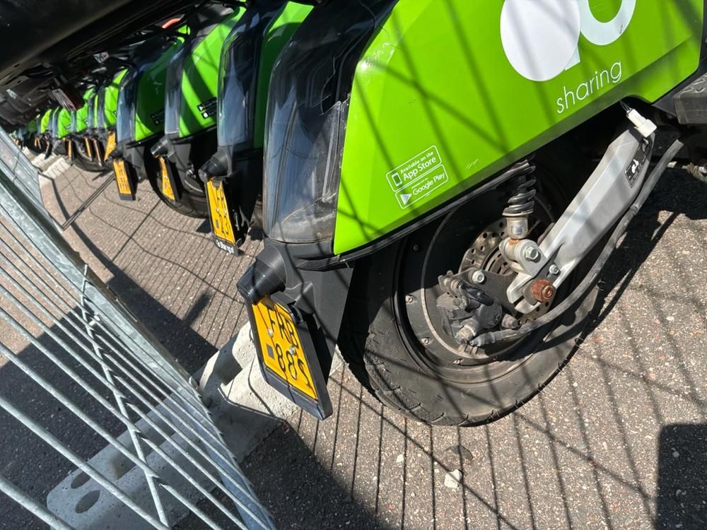 Super SOCO CUx electric fixer upper scooters (10x)