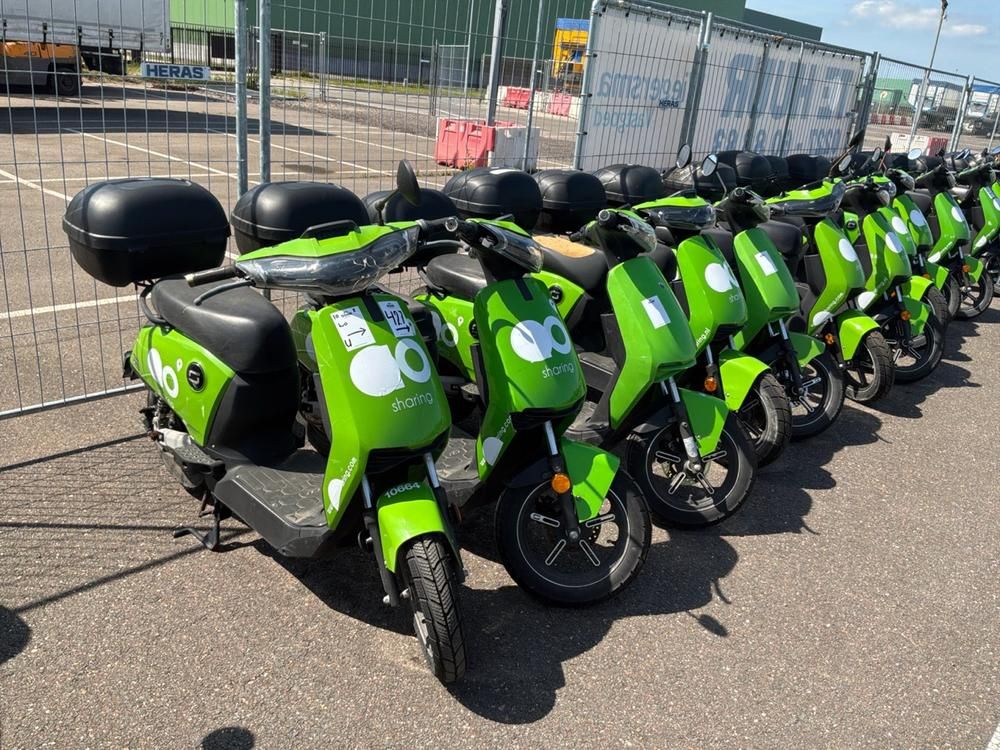 Super SOCO CUx electric fixer upper scooters (10x)