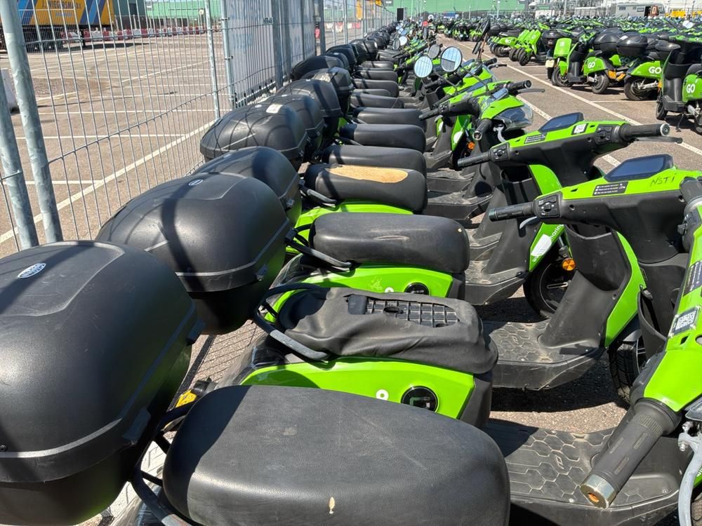 Super SOCO CUx electric fixer upper scooters (10x)