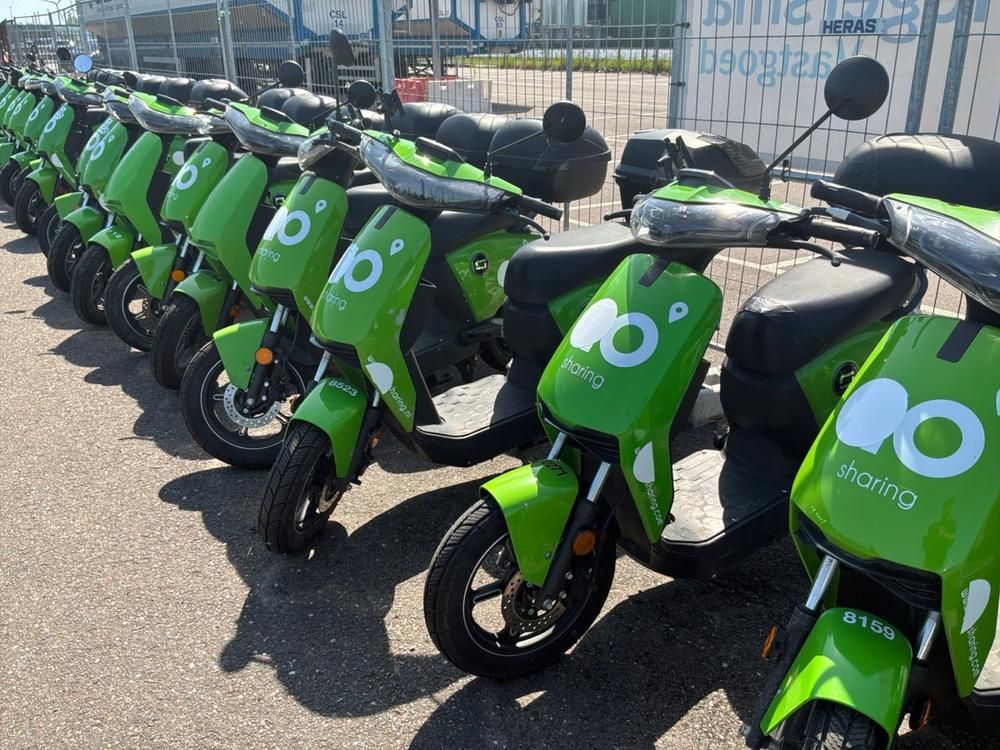 Super SOCO CUx electric fixer upper scooters (10x)