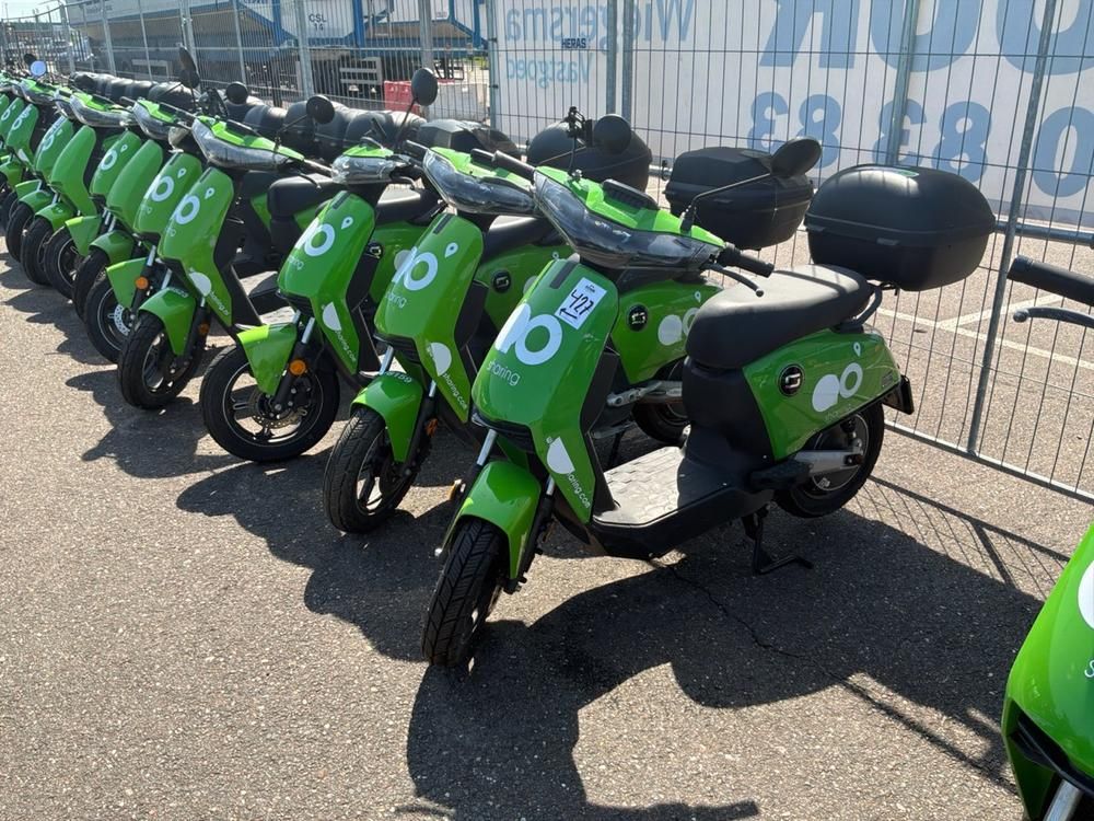 Super SOCO CUx electric fixer upper scooters (10x)