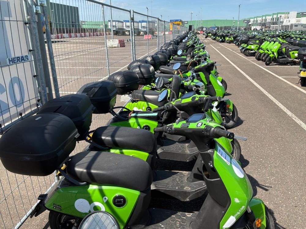 Super SOCO CUx electric fixer upper scooters (10x)