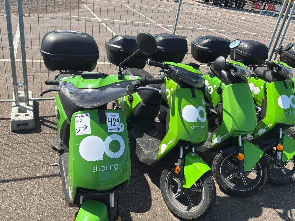 Super SOCO CUx electric fixer upper scooters (10x)