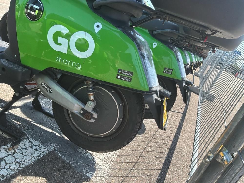 Super SOCO CUx electric fixer upper scooters (10x)