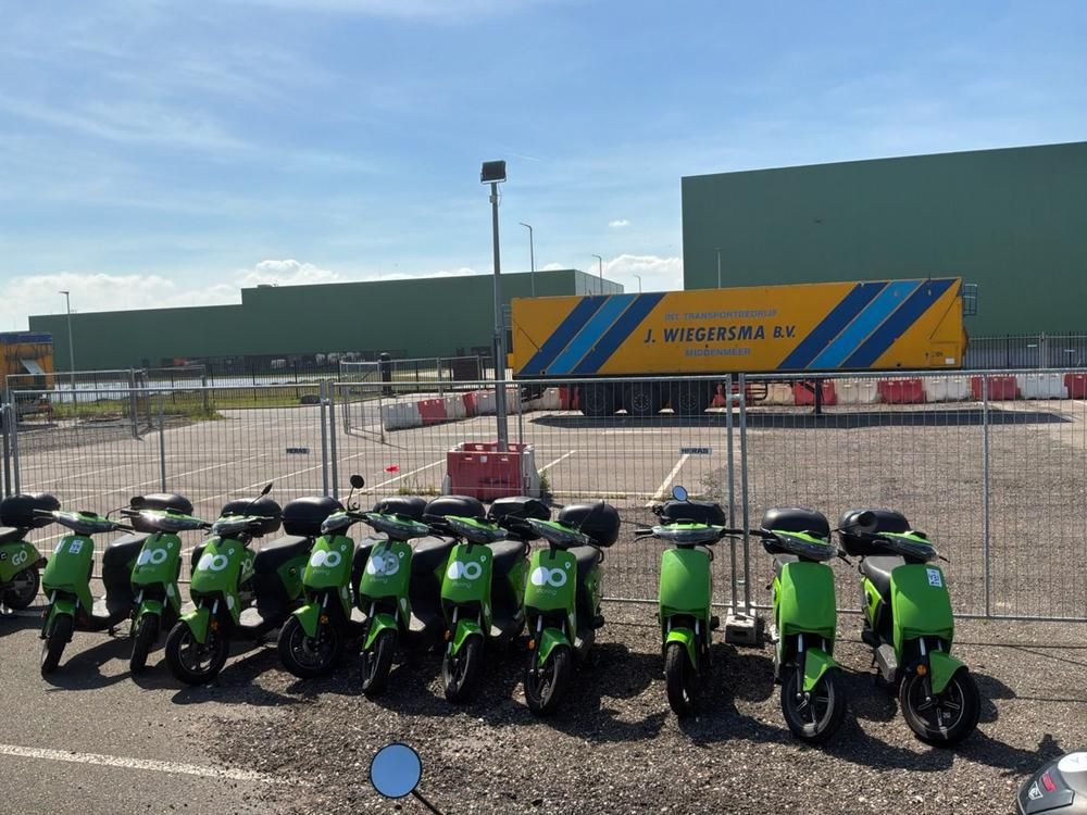 Super SOCO CUx electric fixer upper scooters (10x)