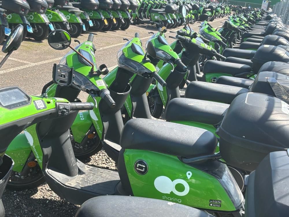 Super SOCO CUx electric fixer upper scooters (10x)