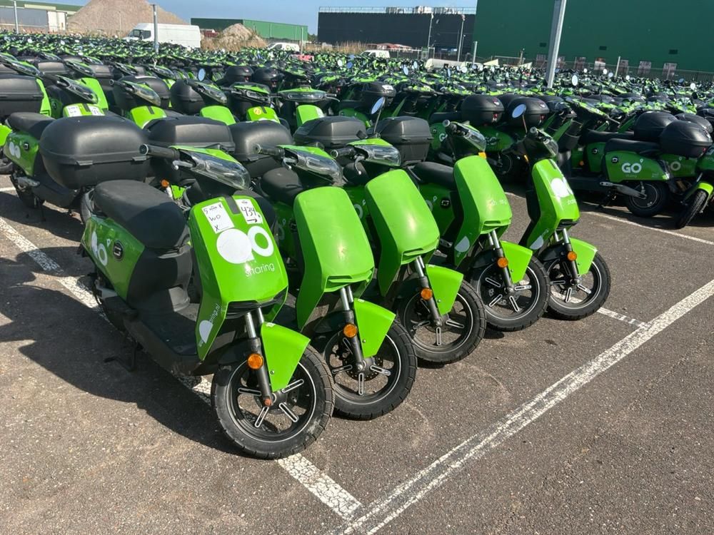 Super SOCO CUx electric fixer upper scooters (5x)