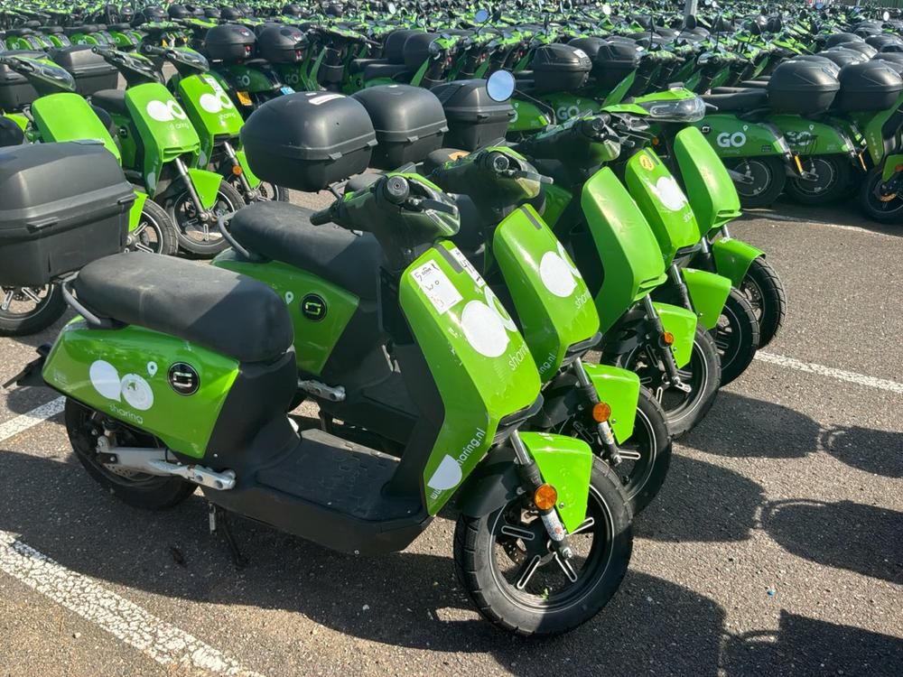 Super SOCO CUx electric fixer upper scooters (5x)