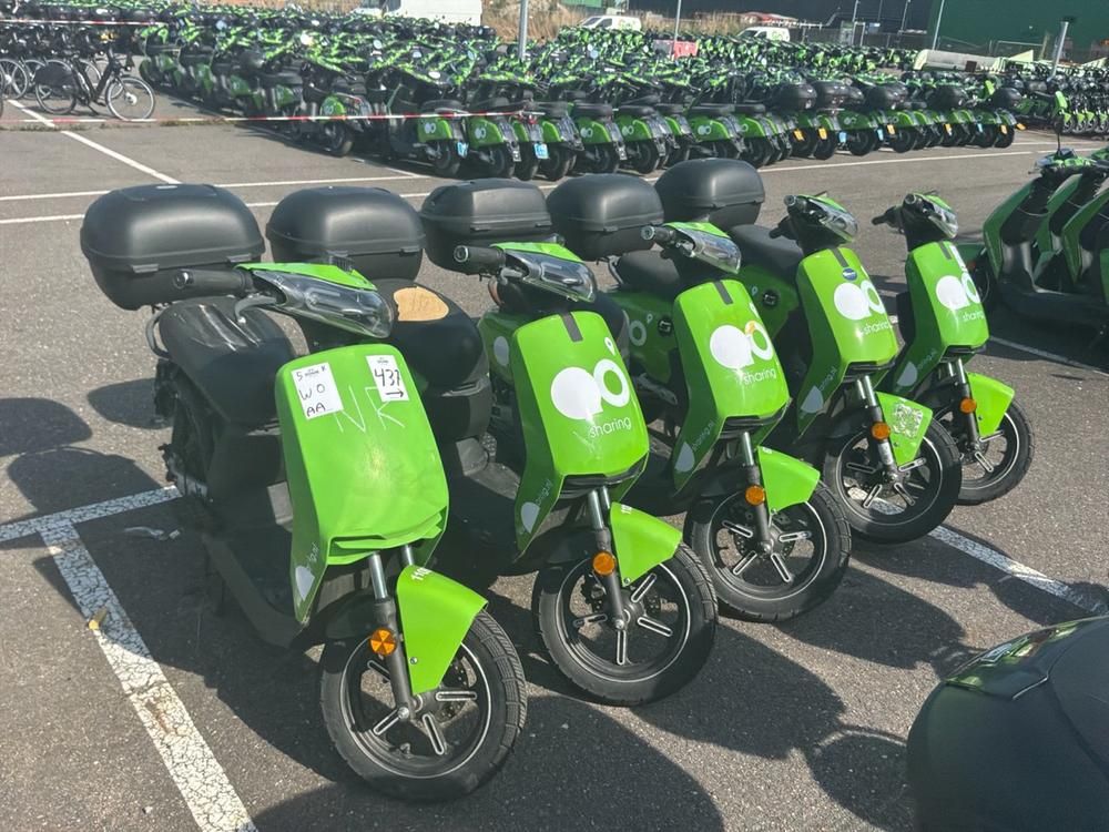 Super SOCO CUx electric fixer upper scooters (5x)
