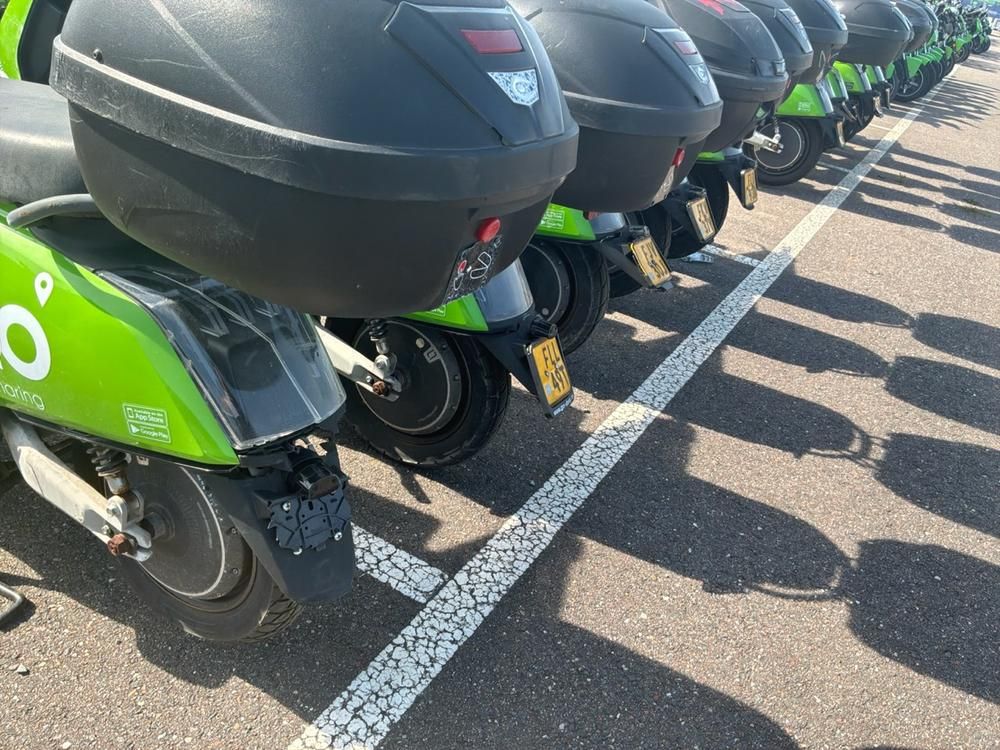 Super SOCO CUx electric fixer upper scooters (5x)