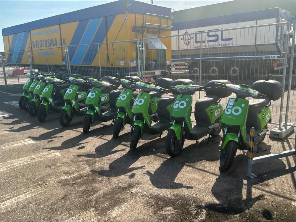 Super SOCO CUx electric fixer upper scooters (10x)