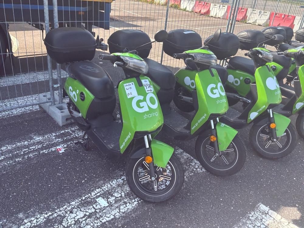 Super SOCO CUx electric fixer upper scooters (10x)