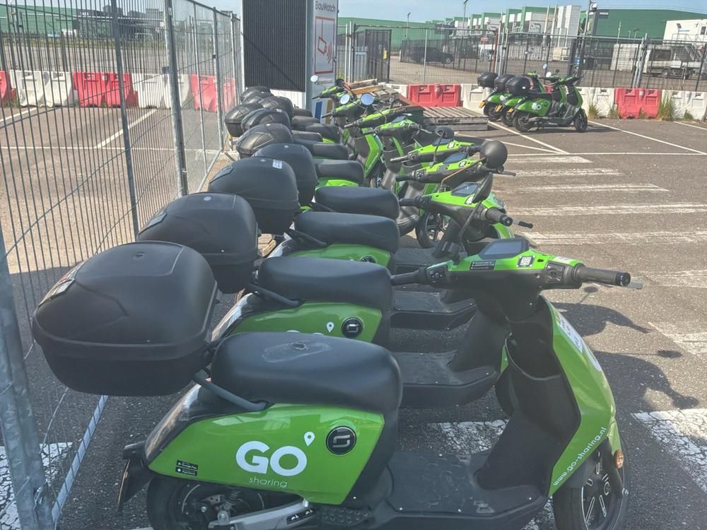 Super SOCO CUx electric fixer upper scooters (10x)