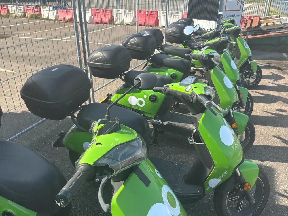 Super SOCO CUx electric fixer upper scooters (10x)