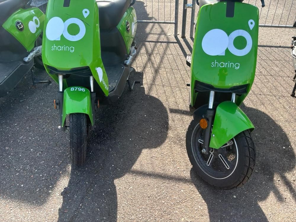 Super SOCO CUx electric fixer upper scooters (10x)