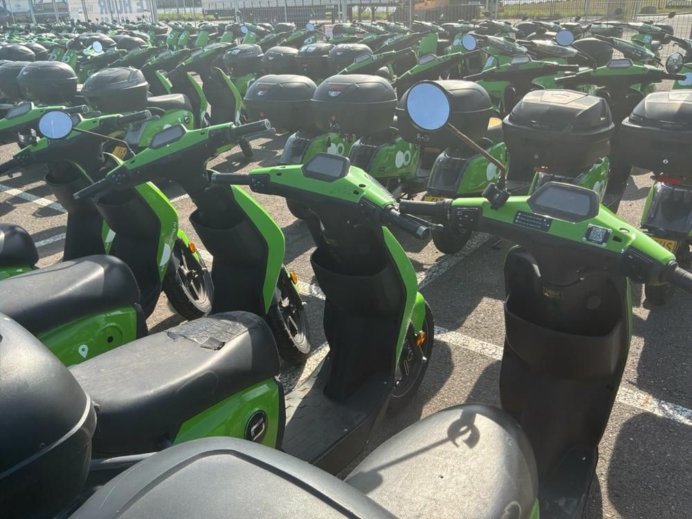 Super SOCO CUx electric fixer upper scooters (15x)