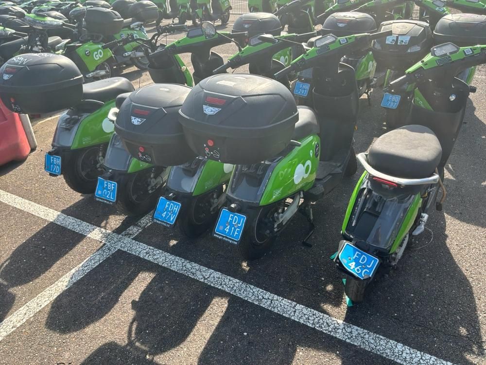 Super SOCO CUx electric salvage mopeds (10x)