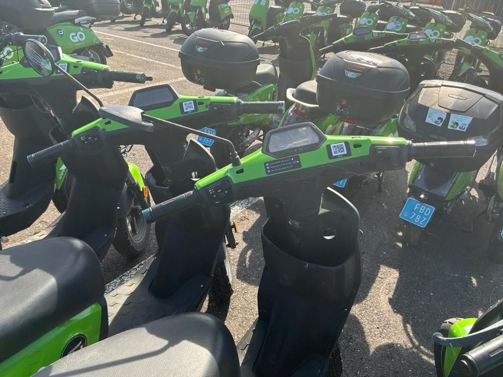 Super SOCO CUx electric salvage mopeds (10x)