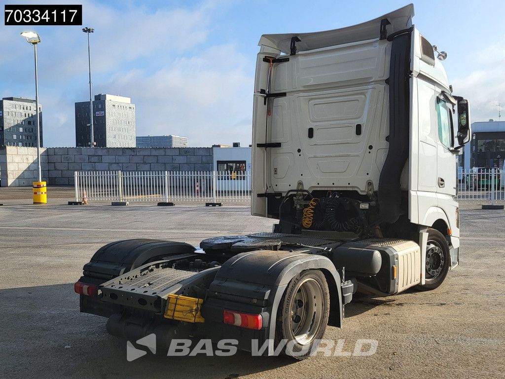 Mercedes Actros Actros 1848 4X2 BigSpace Mega Retarder Standklima ACC Navi