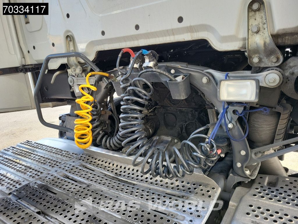Mercedes Actros Actros 1848 4X2 BigSpace Mega Retarder Standklima ACC Navi