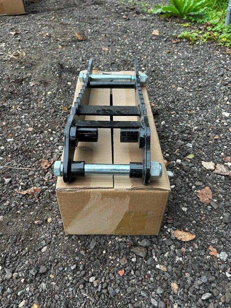 Daumen hoch für den neuen Minibagger!