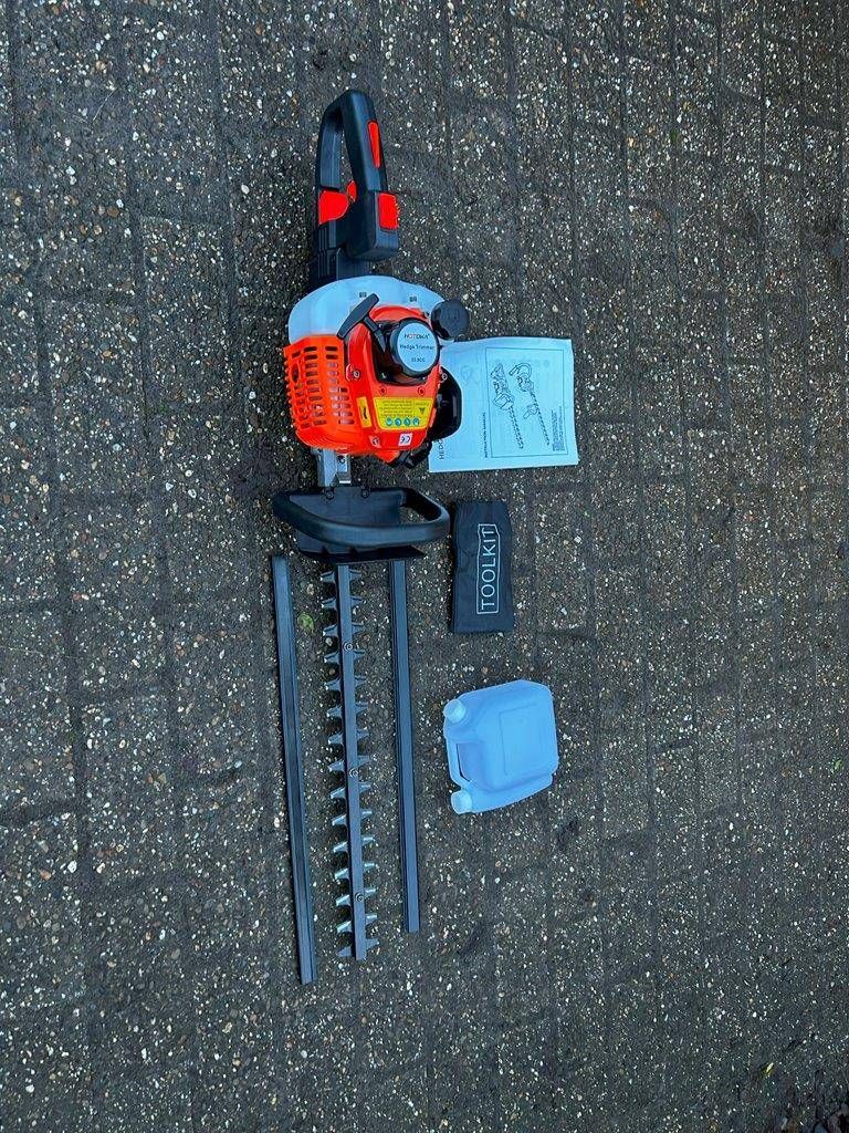 Hotoka Petrol Hedge Trimmer