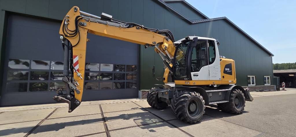 Liebherr A 918 Compact Litronic