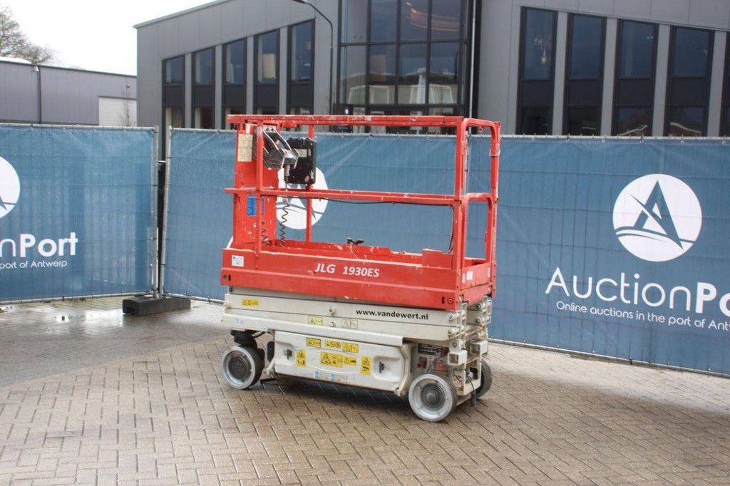 Scissor lift JLG 1930ES Electric 7.72m 2015