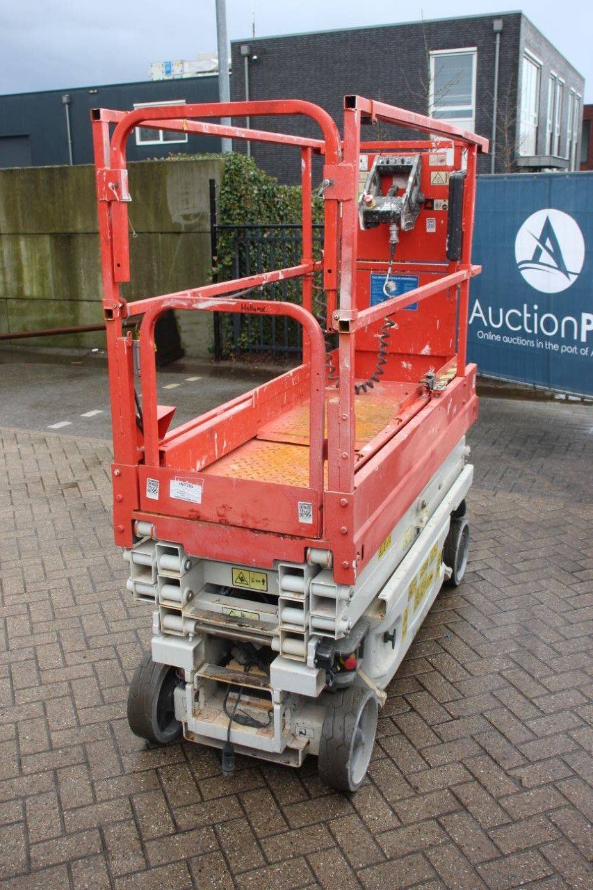 Scissor lift JLG 1930ES Electric 7.72m 2015
