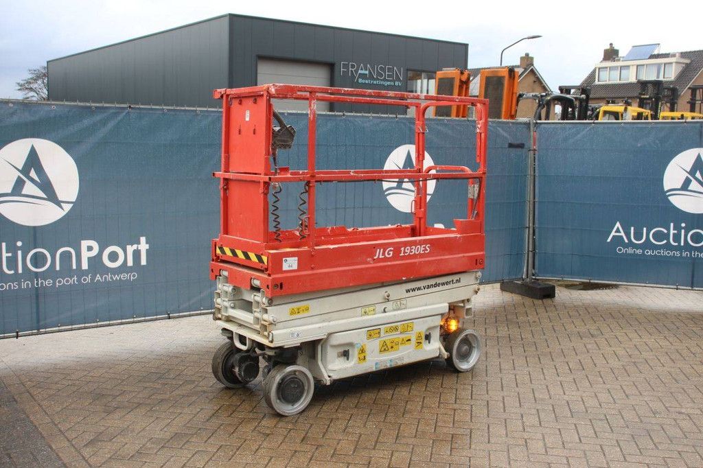 Scissor lift JLG 1930ES Electric 7.72m 2015