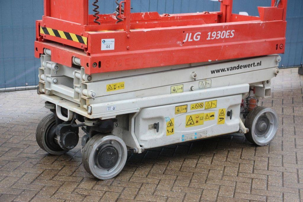 Scissor lift JLG 1930ES Electric 7.72m 2015