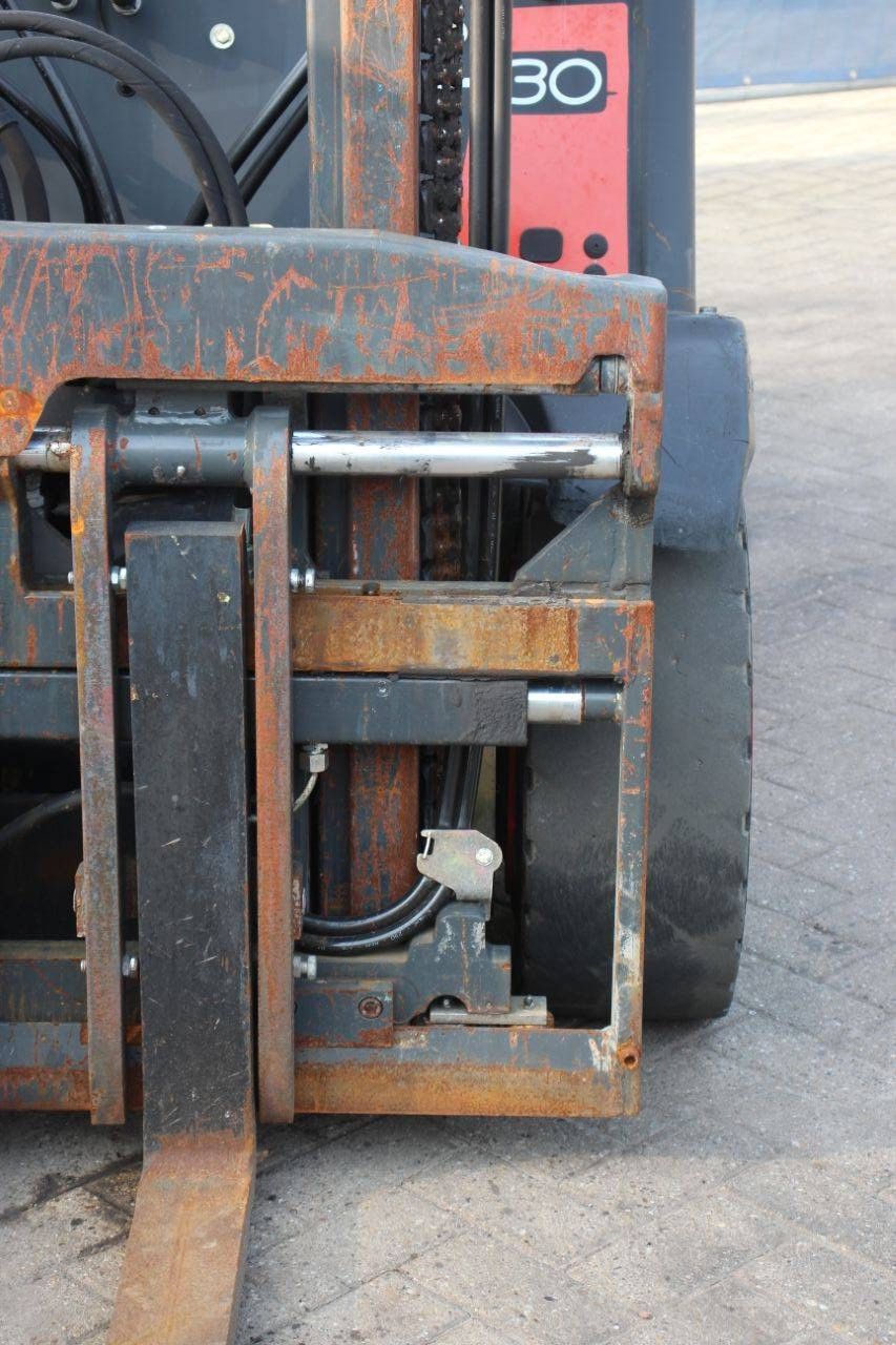Linde H30D-01 Diesel Forklift 3000kg 7.0m 2012
