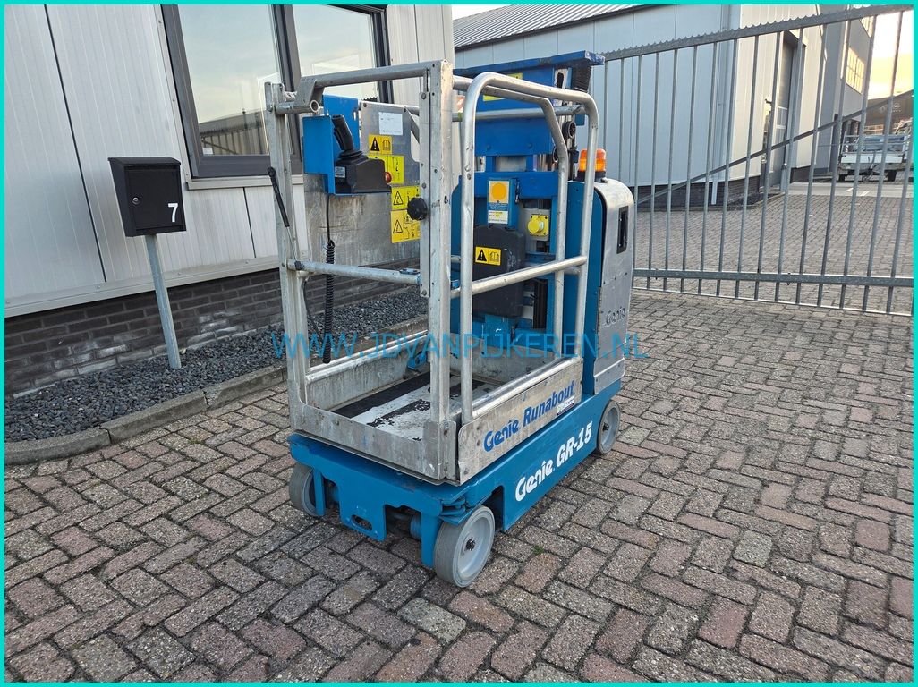 Genie GR-15 non marking + 6.5m werkhoogte + lader